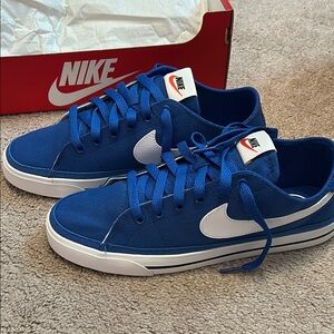 Brand new never worn Nike canvas sneaker